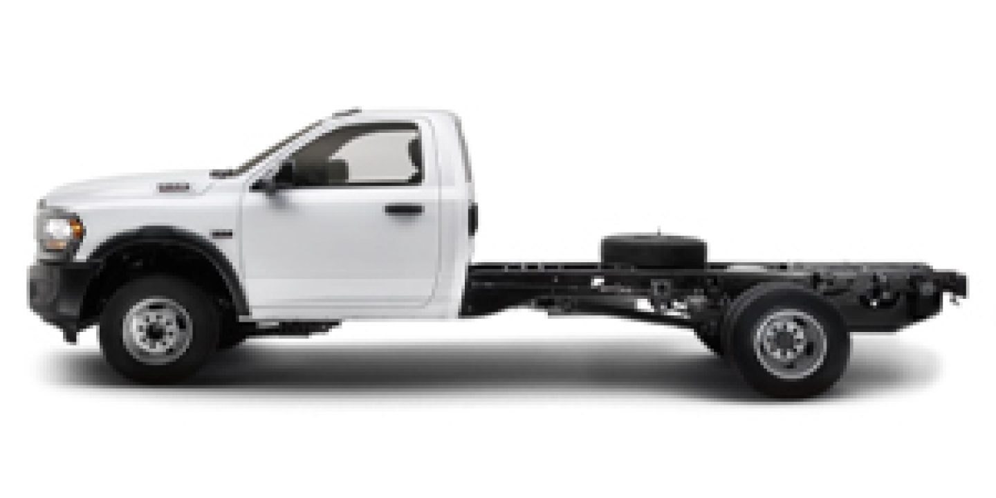 RAM 4000 · Chasis cabina para trabajo pesado